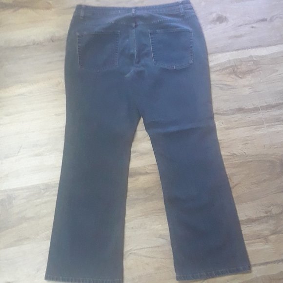 Coldwater Creek Jeans - Picture 5 of 13